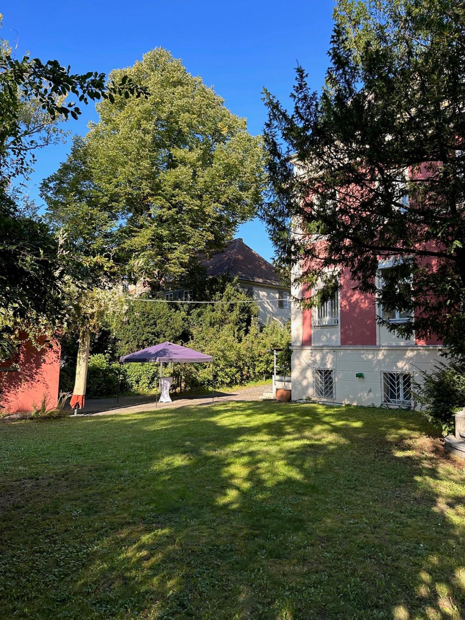 Charming Garden * Berlin